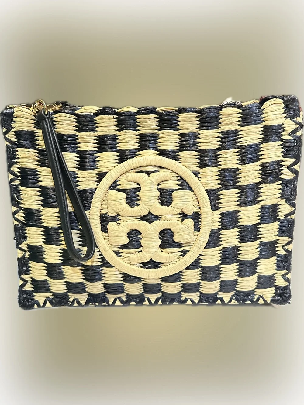 TORY BURCH NATURAL BLACK CHECK WOVEN WEAVE STRAW WICKER LOGO CLUTCH WRISTLET 11”